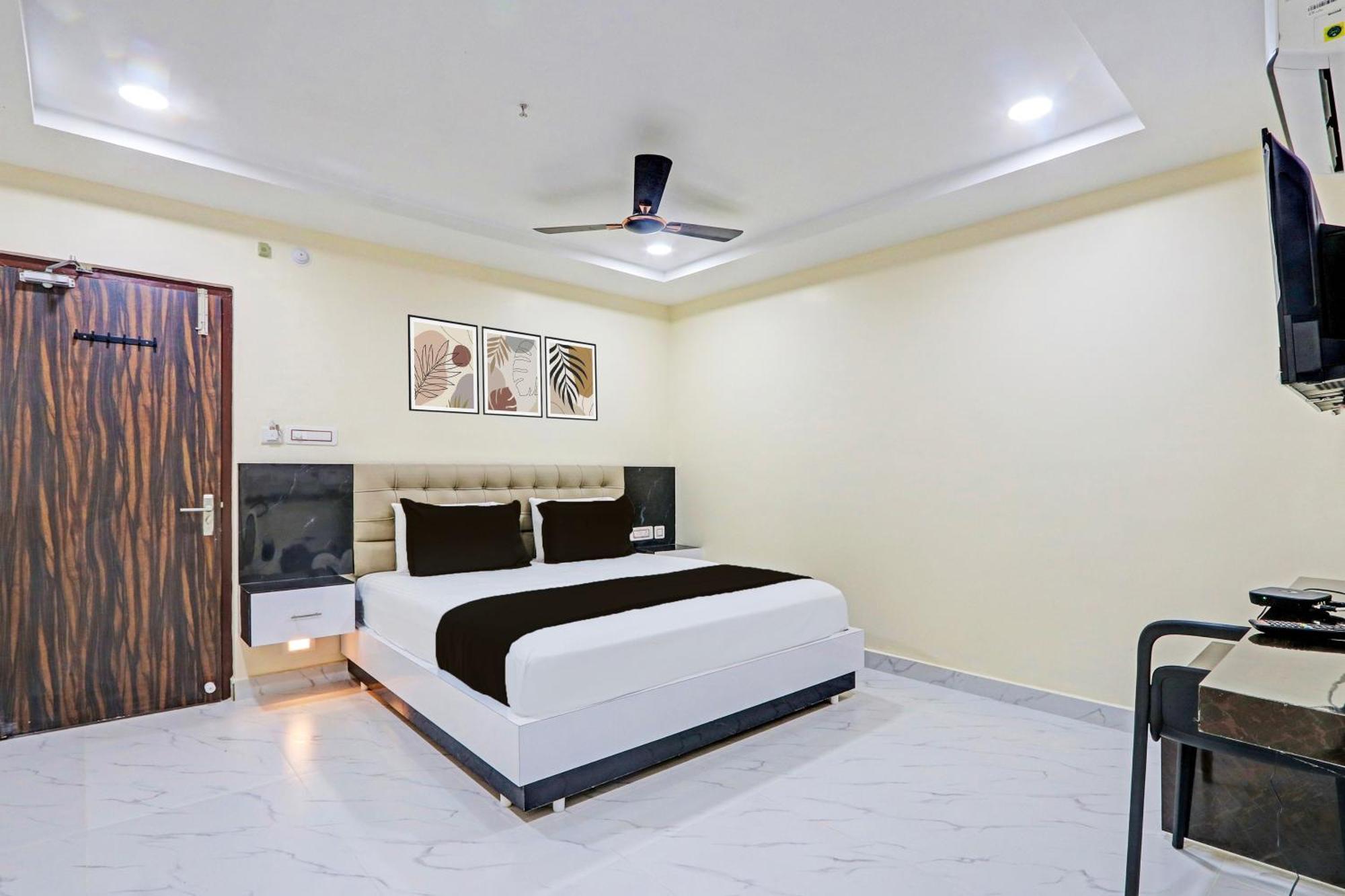 Super Hotel O Sri Vishnu Residency Kottapalli エクステリア 写真